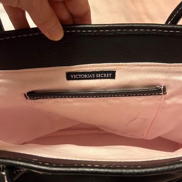 Victoria’s Secret black tote - Picture 5 of 6